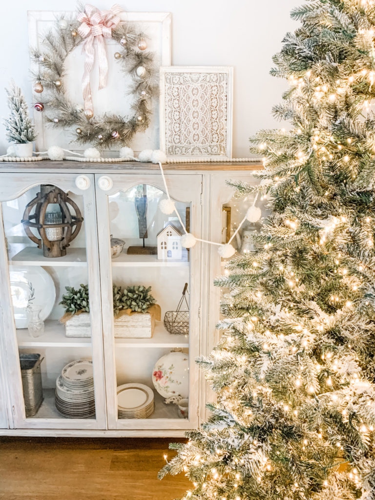 flocked-christmas-tree-home-inspiration-shelf-styling-holiday-decor-heather-krout